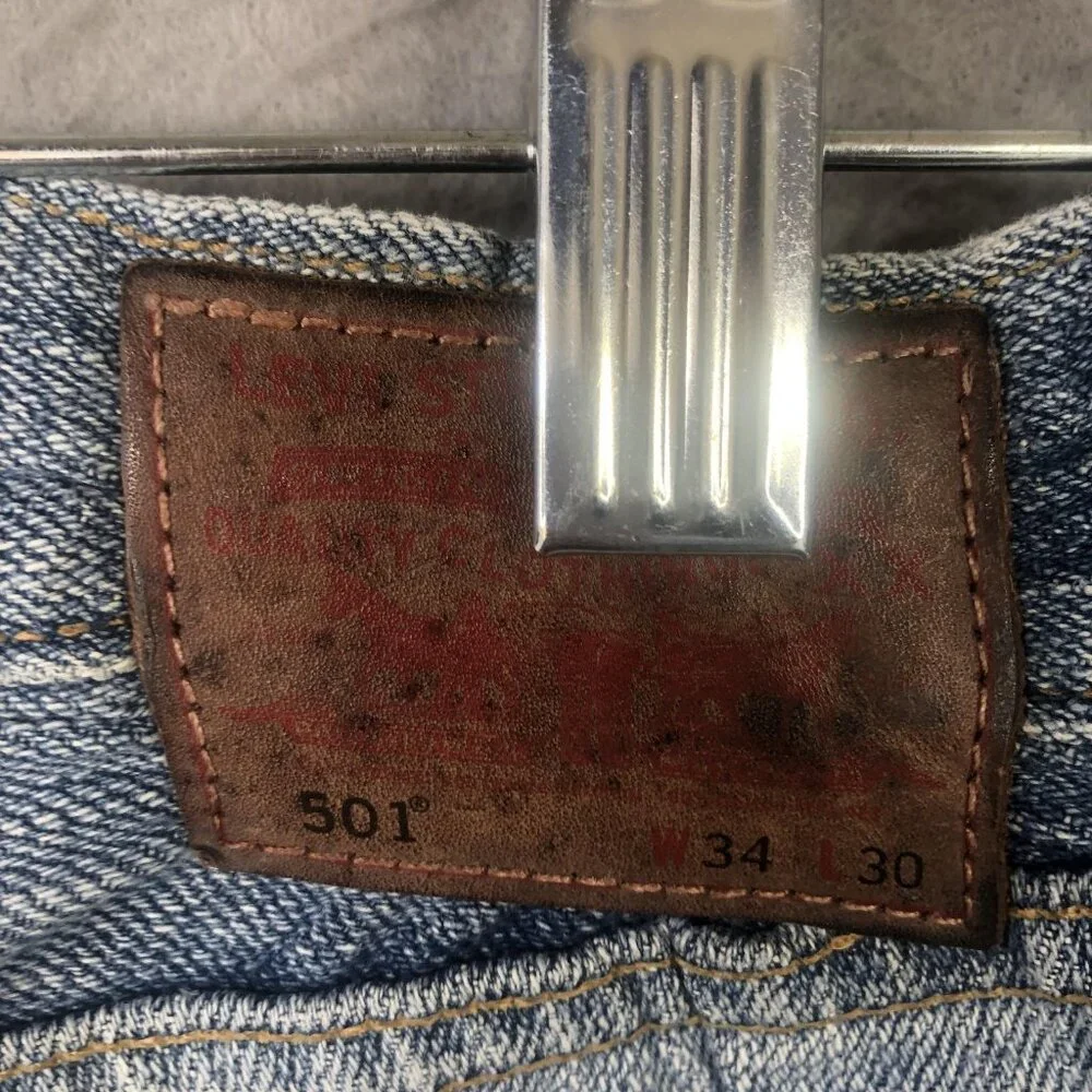 Vintage Levis 501 Jeans Mens 34x30 Leather Patch Button Fly WPL423 Faded Mexico